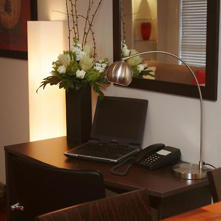 Encore Apartments บาเทิร์สต์ ห้อง รูปภาพ