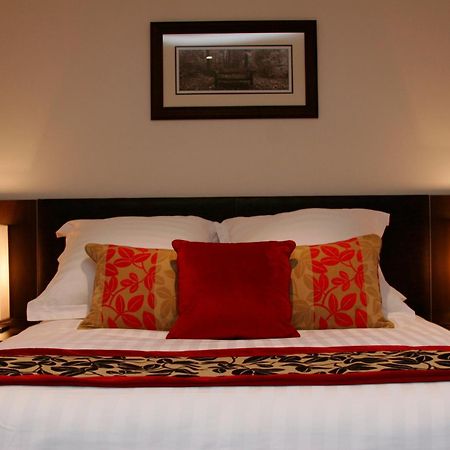 Encore Apartments บาเทิร์สต์ ห้อง รูปภาพ