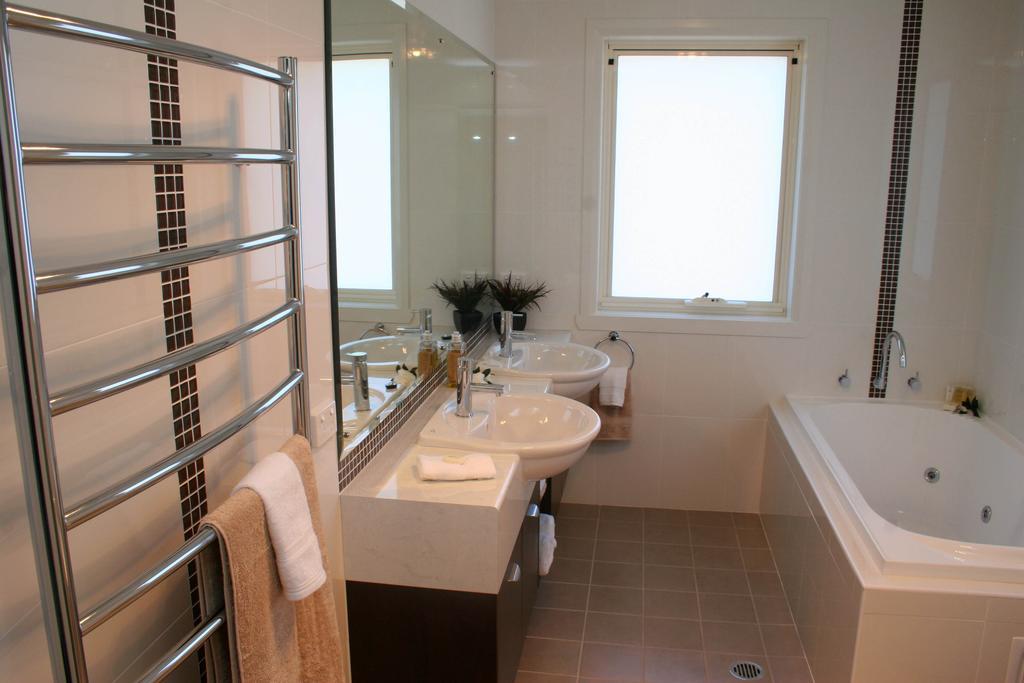 Encore Apartments บาเทิร์สต์ ห้อง รูปภาพ
