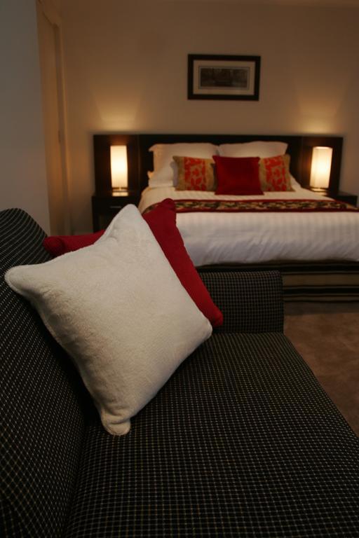 Encore Apartments บาเทิร์สต์ ห้อง รูปภาพ