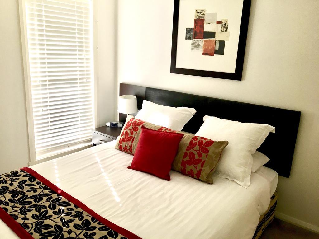 Encore Apartments บาเทิร์สต์ ภายนอก รูปภาพ